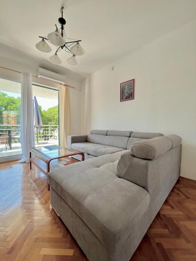 Lemon Tree Apartments زادار المظهر الخارجي الصورة