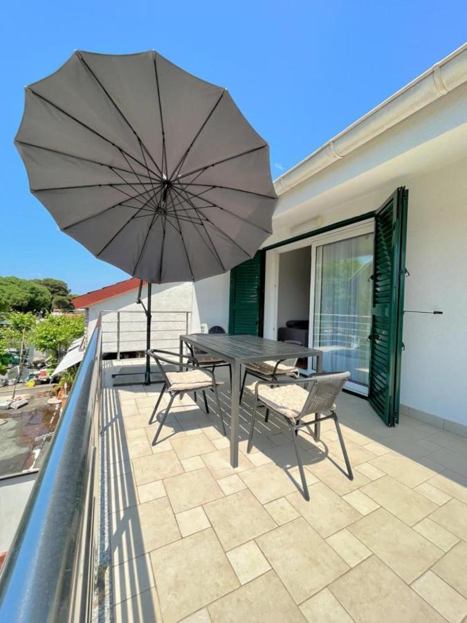 Lemon Tree Apartments زادار المظهر الخارجي الصورة
