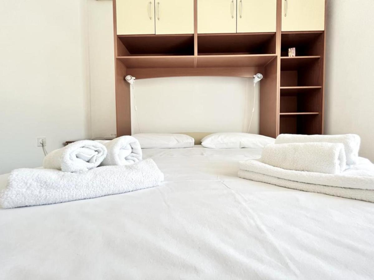 Lemon Tree Apartments زادار المظهر الخارجي الصورة