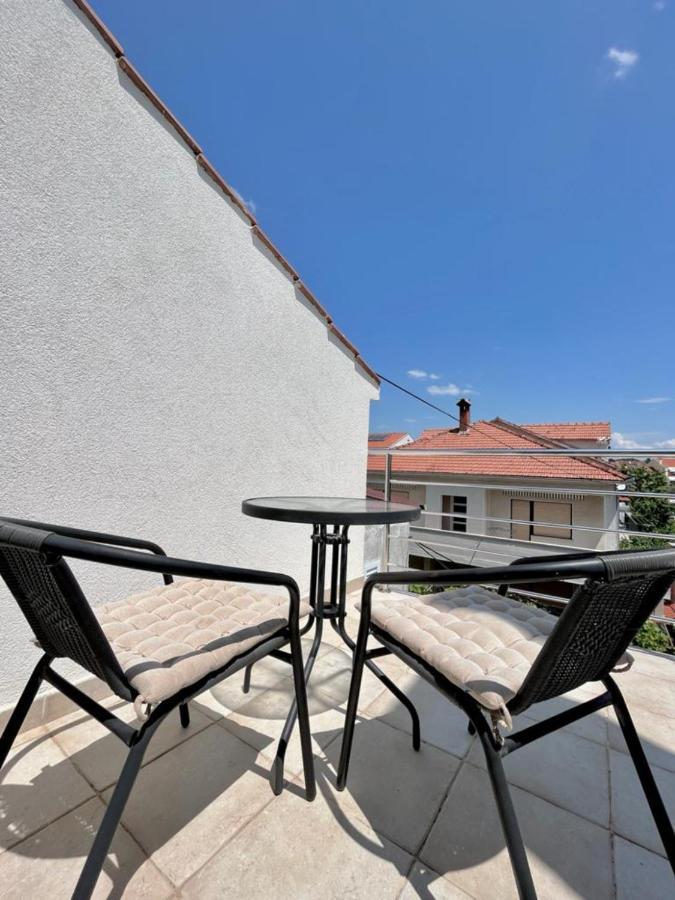 Lemon Tree Apartments زادار المظهر الخارجي الصورة