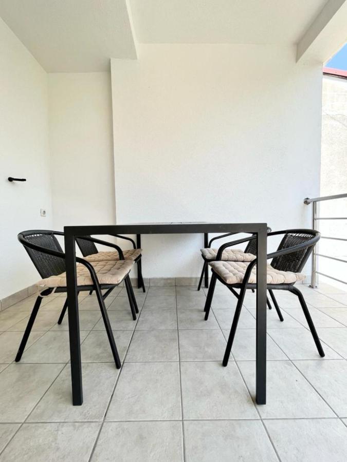Lemon Tree Apartments زادار المظهر الخارجي الصورة