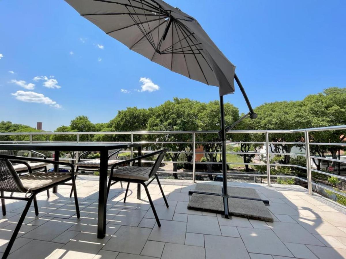 Lemon Tree Apartments زادار المظهر الخارجي الصورة